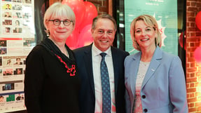Danielle Bilodeau, Bernard Grandmont et la mairesse de Longueuil, Sylvie Parent